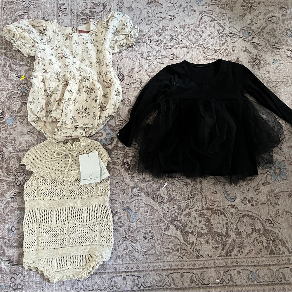 Girl’s Dress/Romper Bundle - 12-18M - Picture 1 of 4